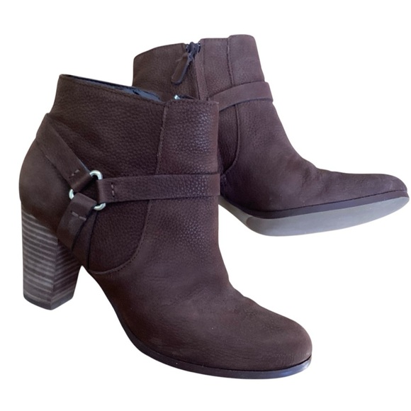 Cole Haan Brown Leather Calixta Booties size 7 - Picture 1 of 13